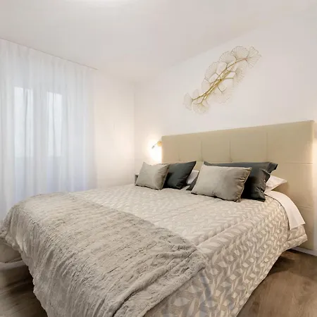 Tatiana Flower Apartment Tremosine